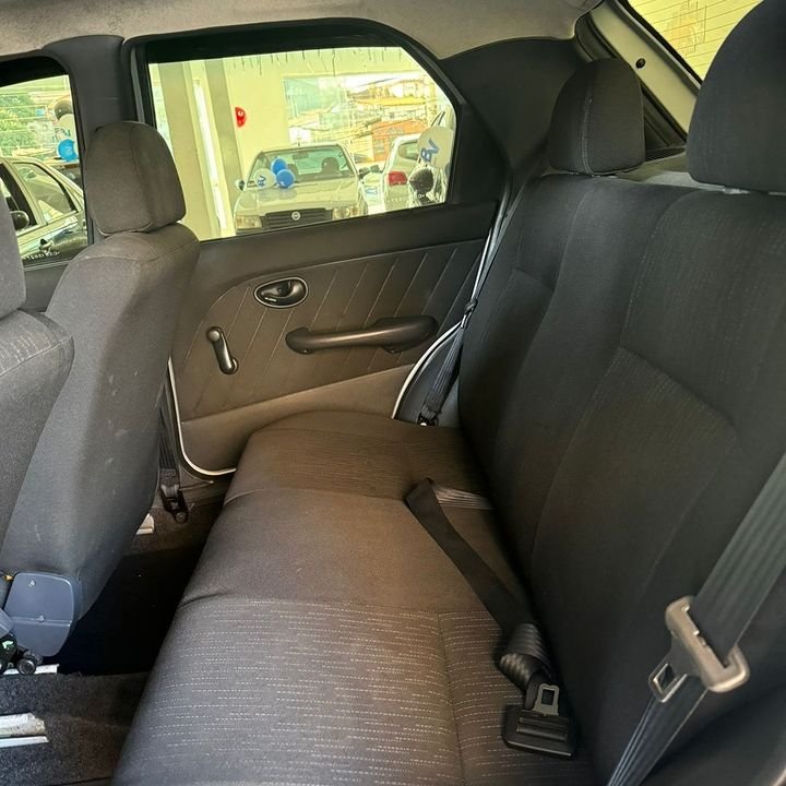 FIAT PALIO CELEBRATION 2010