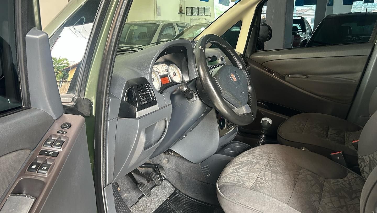 FIAT IDEA ADVENTURY 2010