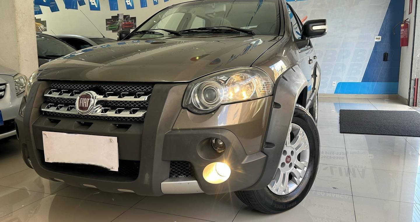 FIAT PALIO WEEKEND LOCKER 2011