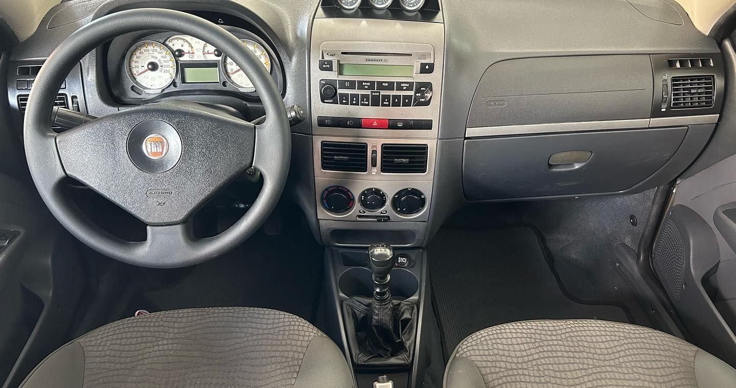 FIAT PALIO WEEKEND LOCKER 2011