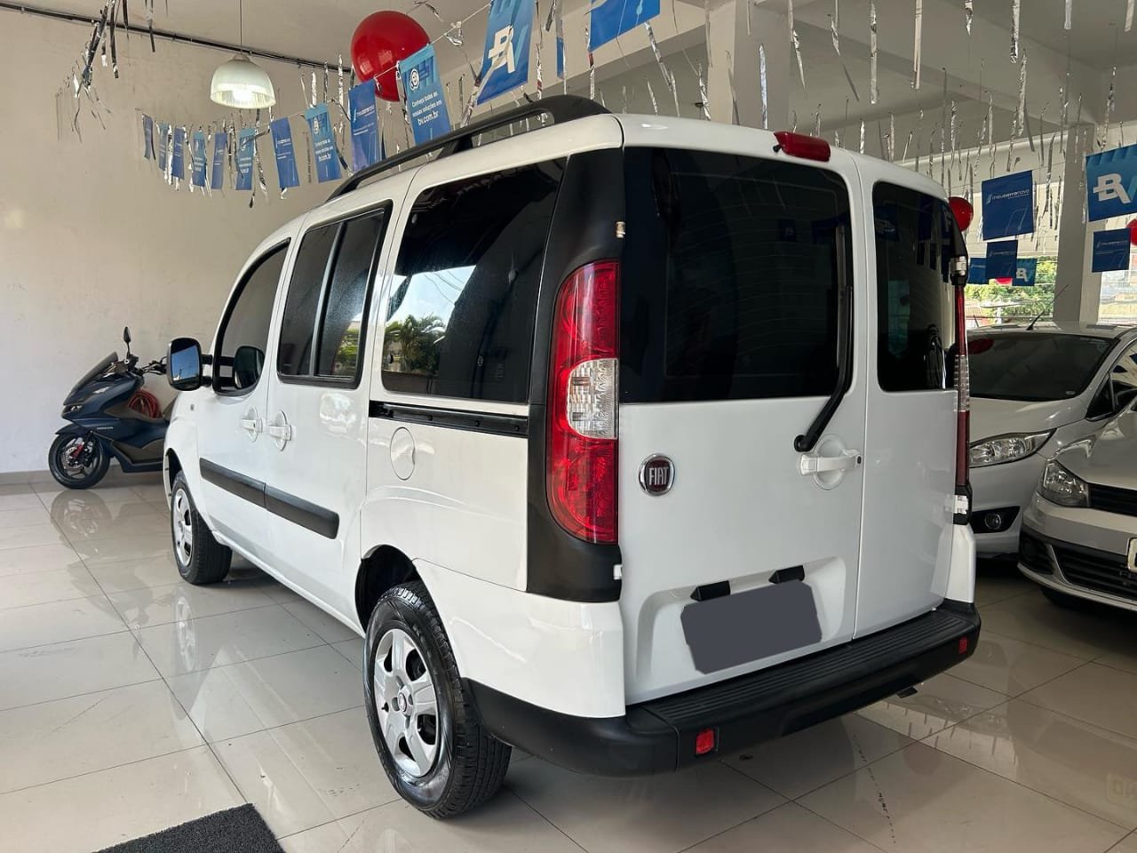 FIAT DOBLO 1.4 COMPLETO 2013
