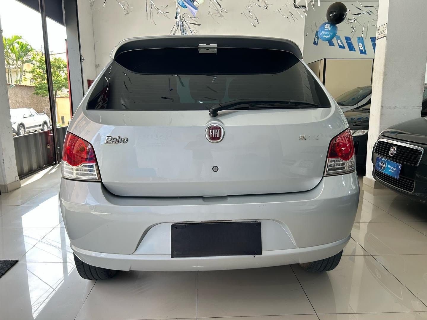 FIAT PALIO ELX ATRACTIVE 1.4 2010