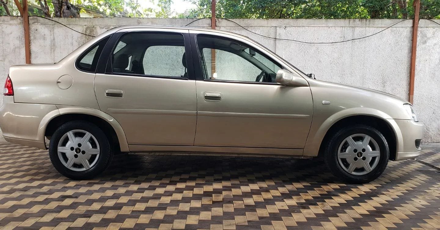 CHEVROLET CLASSIC 1.0 LS MPFI VHCE 8V FLEX GNV 4P MANUAL 2012